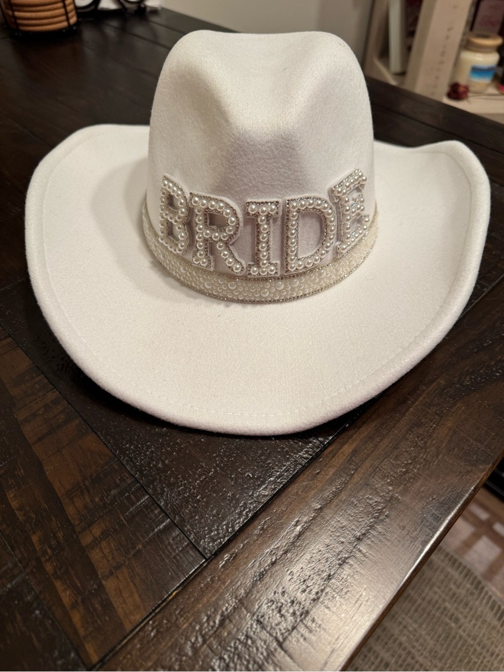 Source Unknown White Pearl-Embellished Bride Cowboy Hat